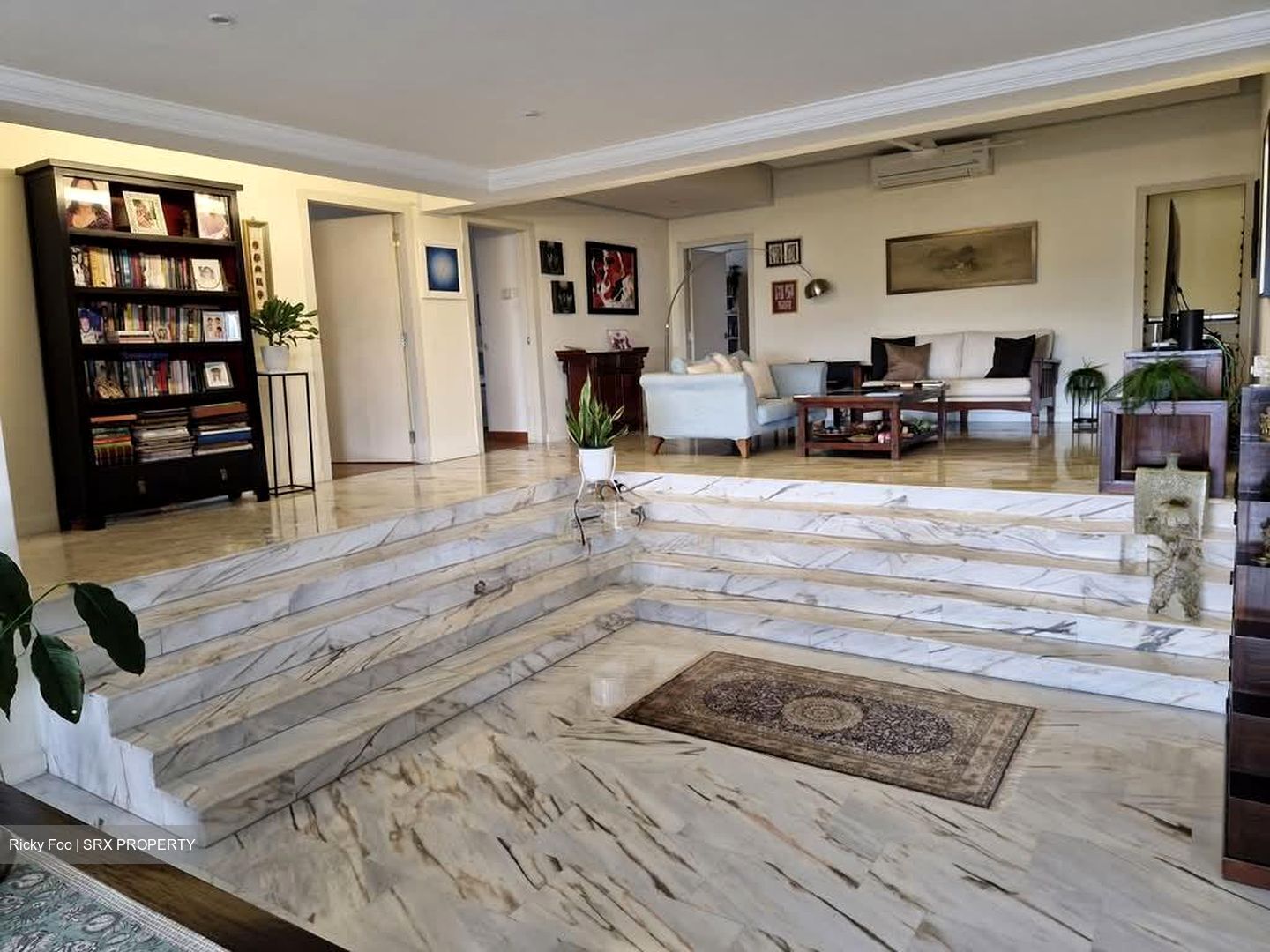 Beverly Hill (D10), Condominium #577259071